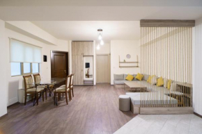 Perfectly Located One-BDR w/City View Balcony